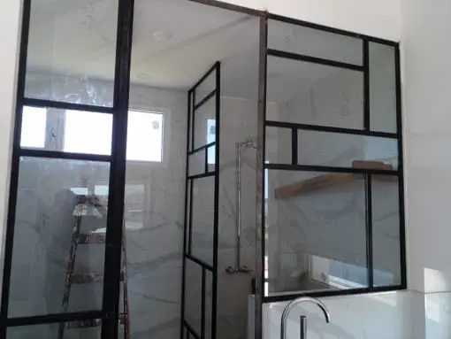 Soldaduras, herrería en general, frente de rejas, balcones, techos, cocheras, rejas de seguridad